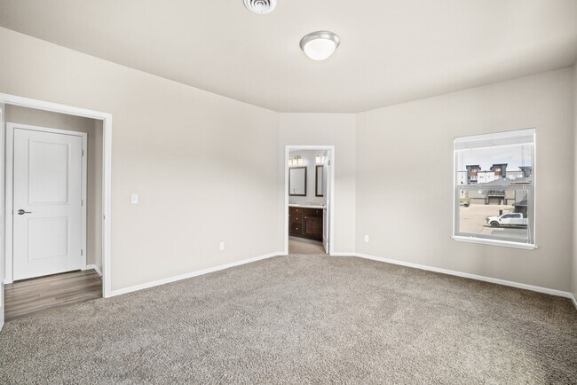 Shadow Crest Townhomes
