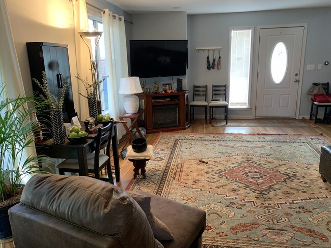 living room - 3819 Buell St