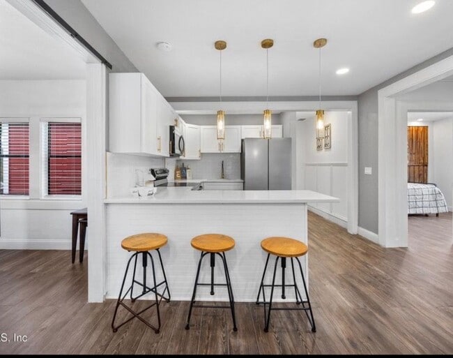 Photo - 136 Washington St
