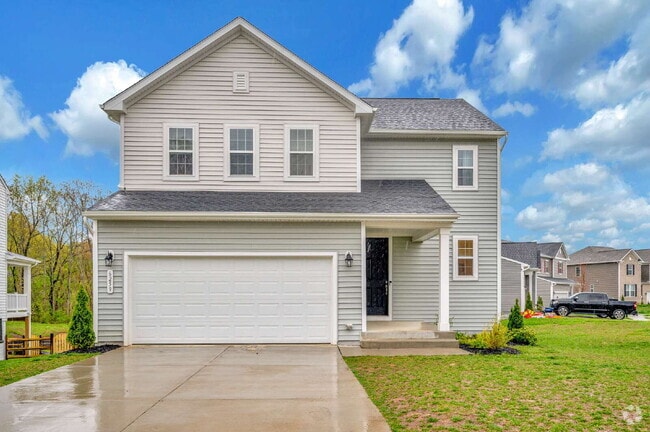 Building Photo - Spacious 3-Bedroom Rental in Sought-After ...