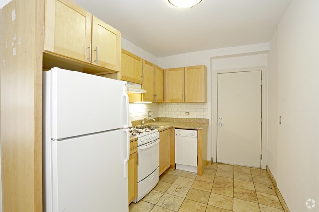 1 Bedroom - Kitchen