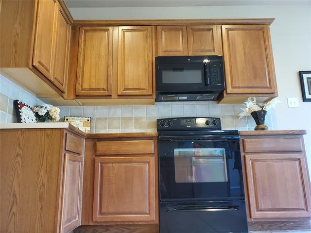 2810 Morgan Dr