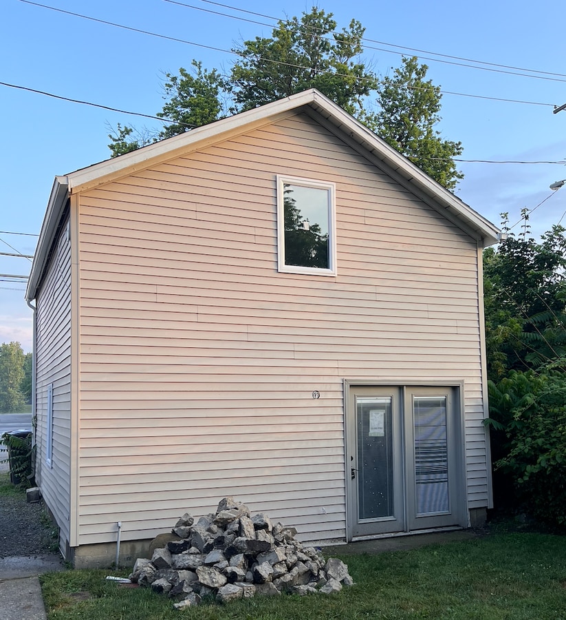 Photo - 1909 Bequette St Apartments Unit 3 detached