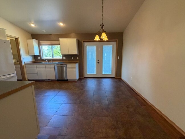 Photo - Now renting 3 bedroom House