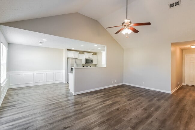 Photo - 1711 Bellamy Ln