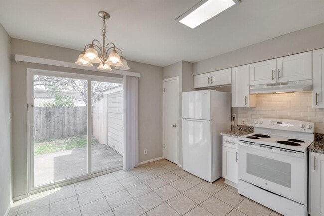 Photo - 6604 Scrub Oak Ln