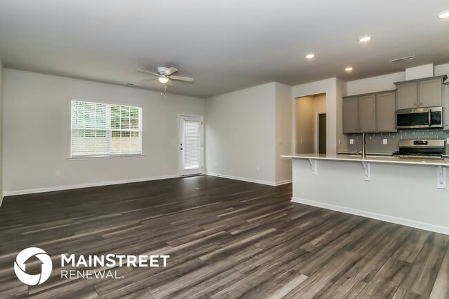 Photo - 140 White Apple Wy