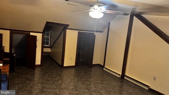 Photo - 828 Chestnut St