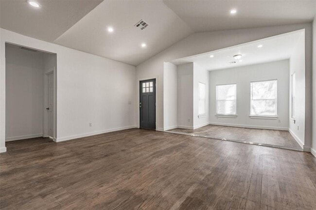 Photo - 1221 NW 31st St