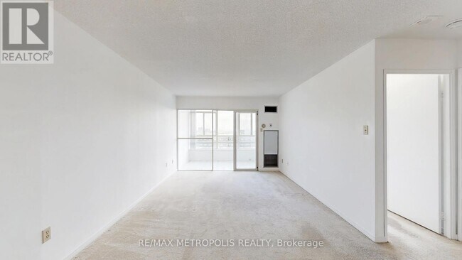 Photo - 75 King St E Unité 1609