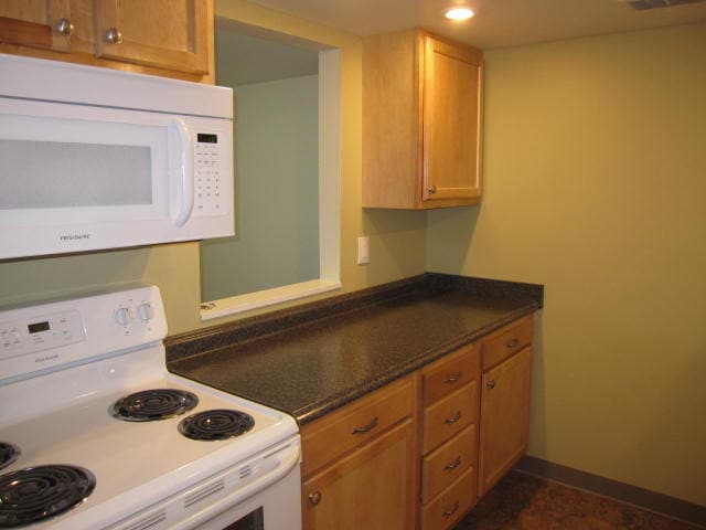 Photo - TRENT 557 Unit 557B