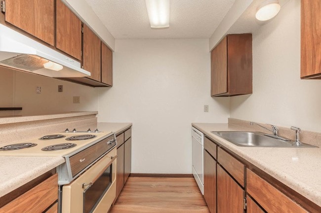 ALL-ELECTRIC KITCHEN