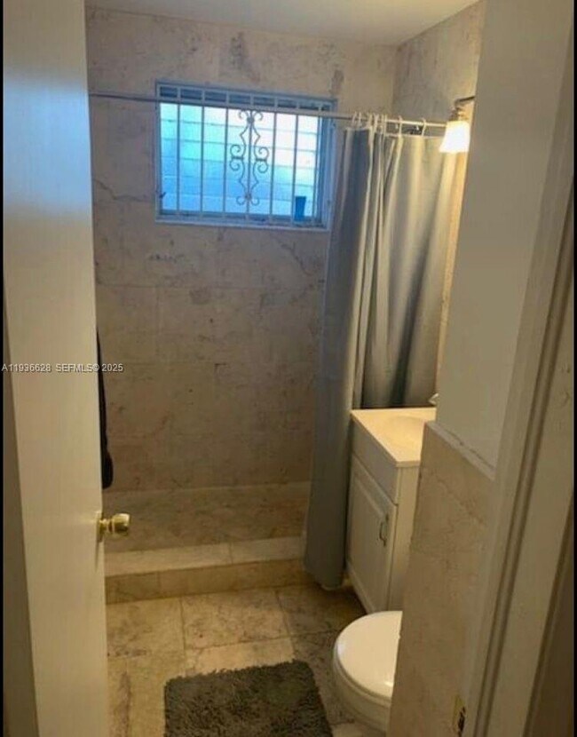 Photo - 8420 Byron Ave Unit 3