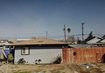 Photo - 3143 E Clay Ave House