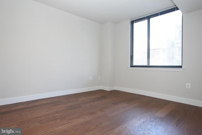 Building Photo - 50 Florida Ave NW Unit 209