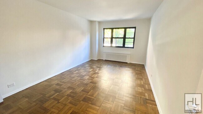 Building Photo - EAST 35 STREET Rental