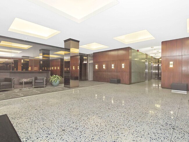 Photo - 535 N Michigan Ave Unit 1705