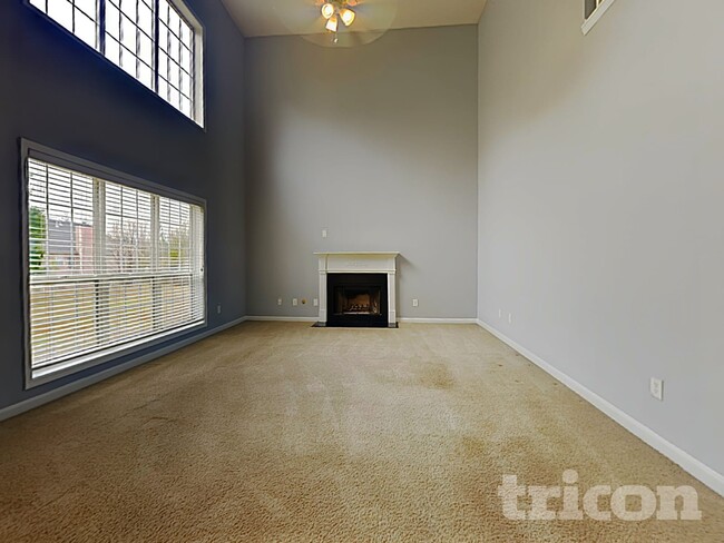 Photo - 7568 Cole Ln