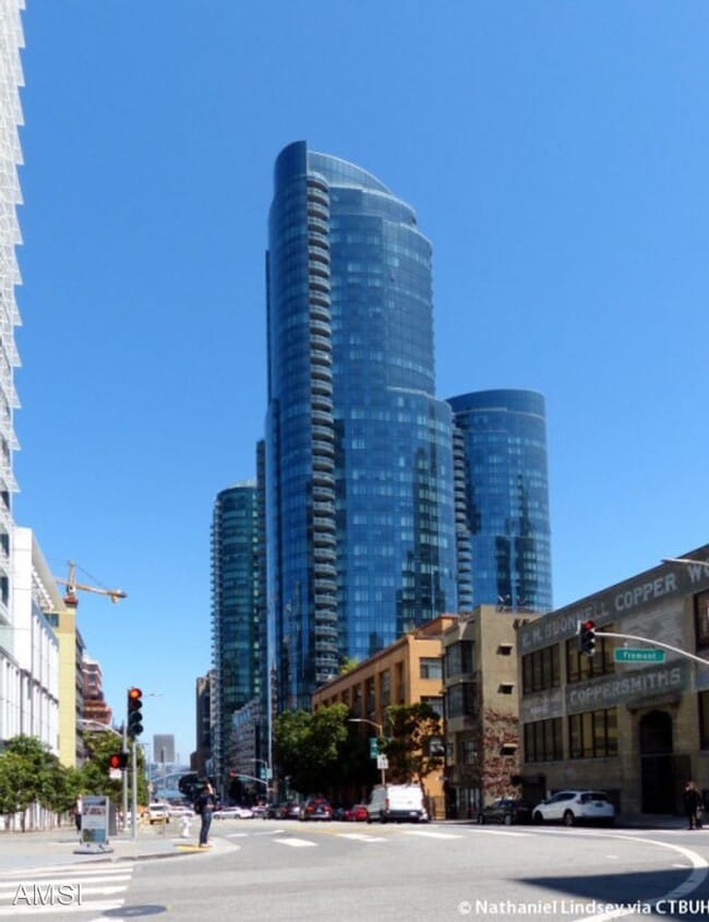 2 br, 2 bath House - 201 Folsom St #33C - 2 br, 2 bath House - 201 Folsom St #33C