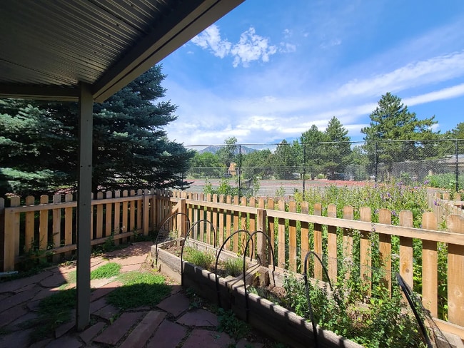 Photo - 4711 W Moorhead Cir