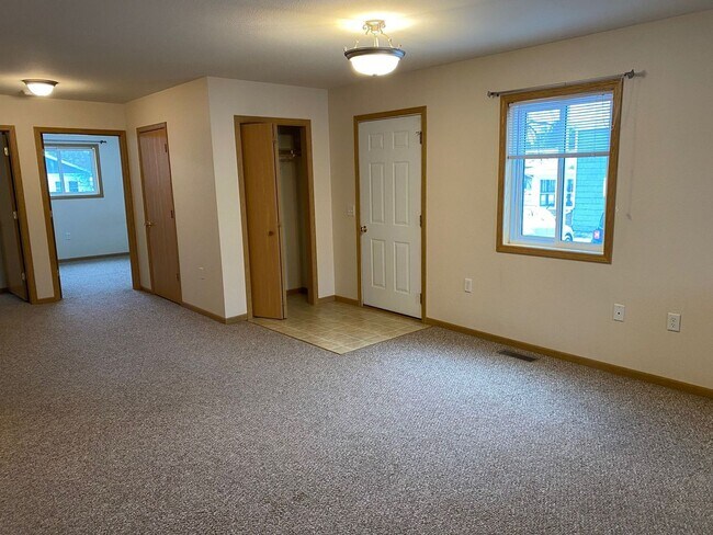 Photo - 1431 N Stevens St Unidad #B