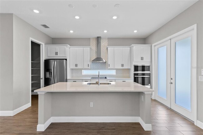 Photo - 10205 Pearson Ave