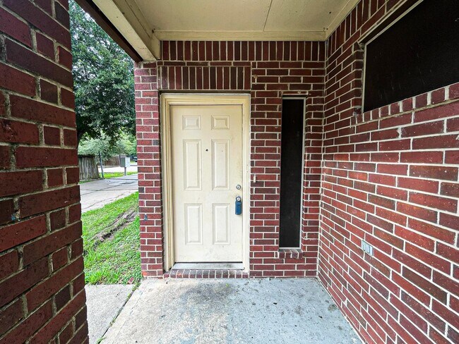 Photo - 4508 Balkin St
