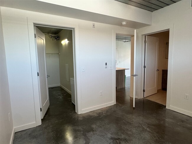Building Photo - 3550 Main St Unit 6126