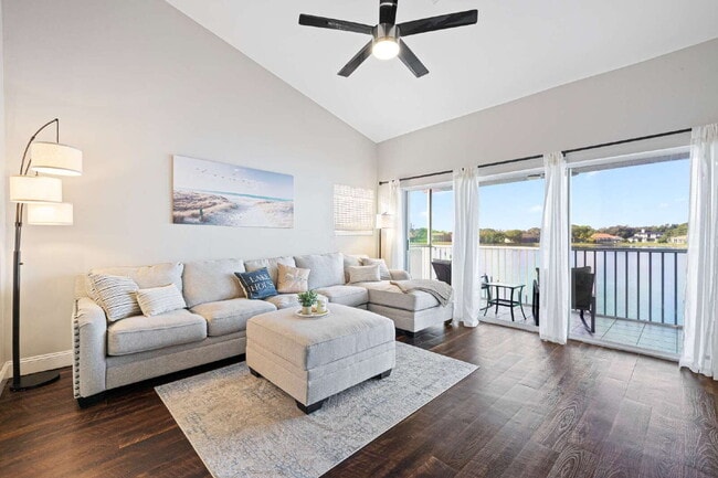 Photo - BEAUTIFUL COACH HOME AT WINDSOR PLACE IN B... Unit 201