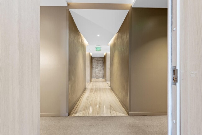 Photo - 1000 Brickell Plaza