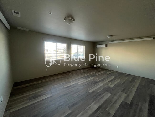 Photo - 3565 E Gample Ave Unit 4