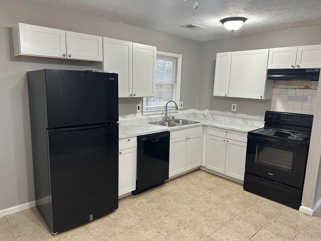 Photo - 3309 Kenesaw Dr