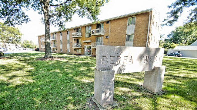 Berea West - Berea West Apartments