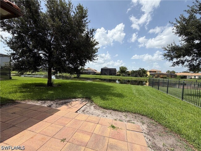 Building Photo - 5299 Ferrari Ave