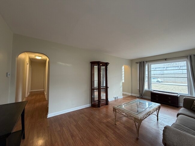 Photo - 538 Mills St