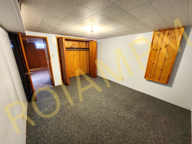 Photo - Large 3 Bed | 1 Bath | $1,600/month | $1,600 Deposit