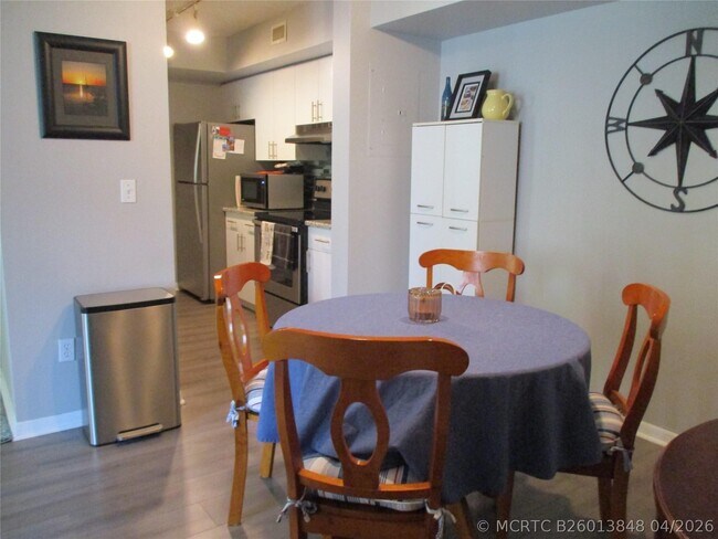 Photo - 123 Yacht Club Way Unit 206