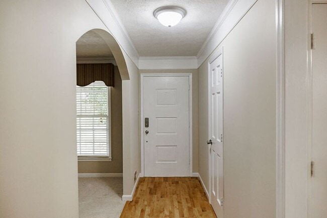 1110 Maple Cir