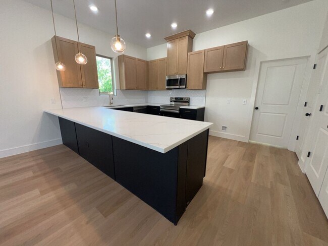 Photo - 7956 Bonaire St Unit 7956 Bonaire St -  A