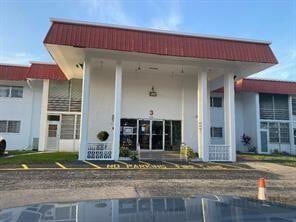 Building Photo - 4881 NW 22nd St Unit 4A