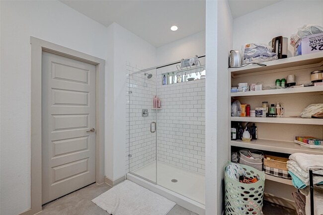 Photo - 29526 Wilkerson Ln