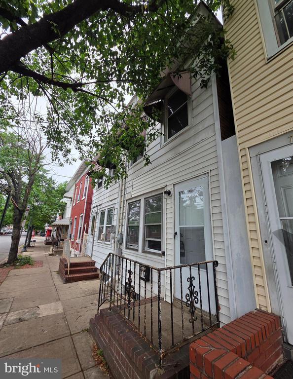 Photo - 714 Roebling Ave