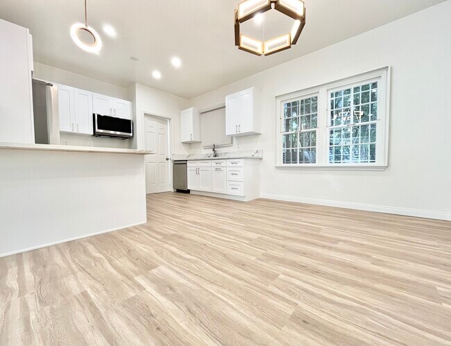 Photo - 9687 W Olympic Blvd Beverly Hills, CA 90212