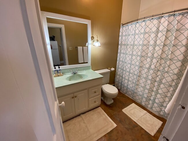 Photo - 522 S Main St Unit 4