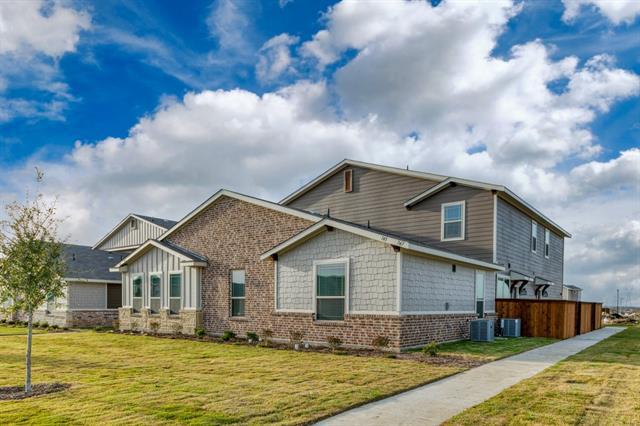 745 Harvest Moon Dr