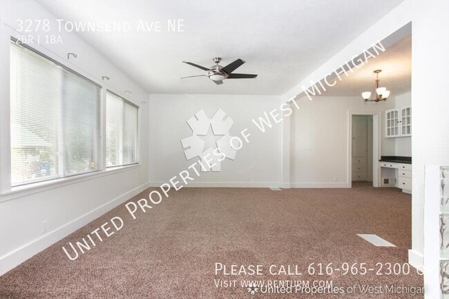 Photo - 3278 Townsend Ave NE
