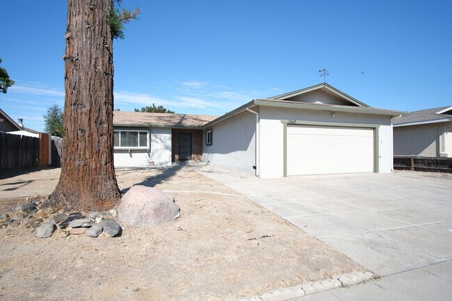 Photo - Charming residence for rent with perfect b...
