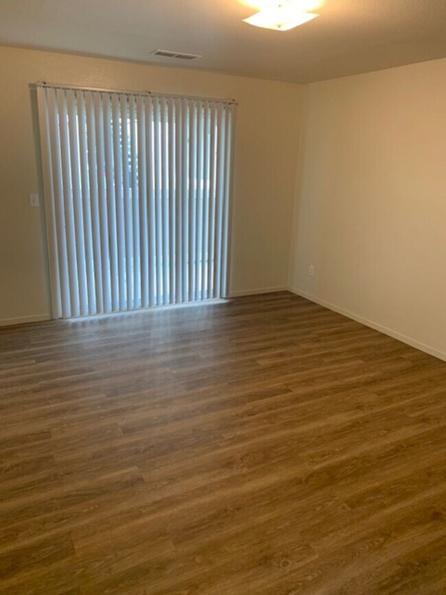 Photo - 2 Bed/2 Bath Unidad 1970