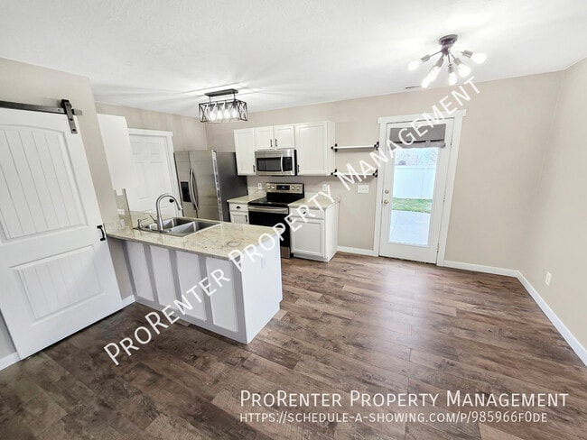 Photo - 1984 N 2125 W