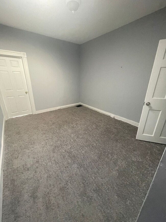 2410 W Baltimore St